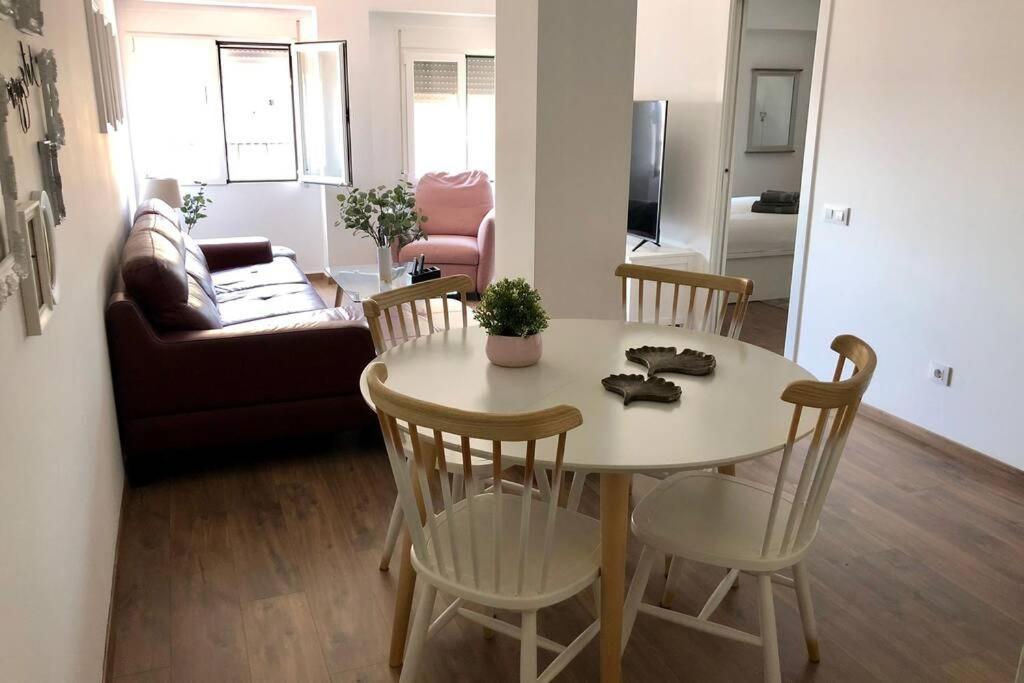 Beautiful And Renovated Apartment In The Center Valence Extérieur photo