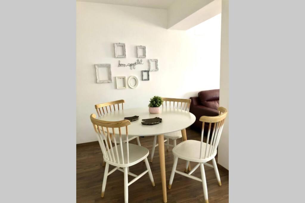 Beautiful And Renovated Apartment In The Center Valence Extérieur photo