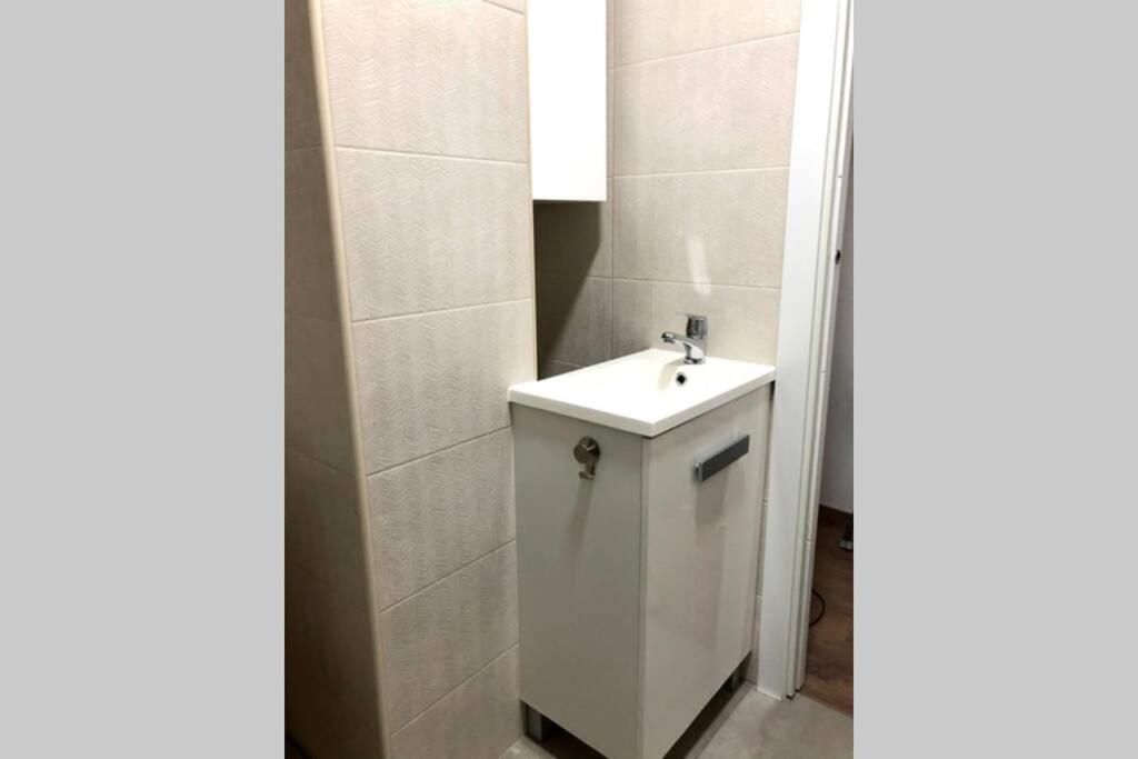 Beautiful And Renovated Apartment In The Center Valence Extérieur photo